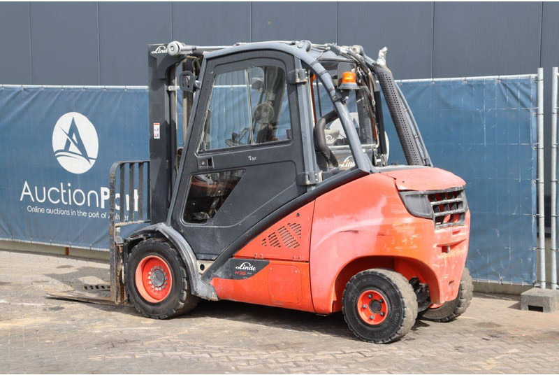 Linde H35D - Dieselový vysokozdvižný vozík: obrázek 3 Linde H35D - Dieselový vysokozdvižný vozík: obrázek 3