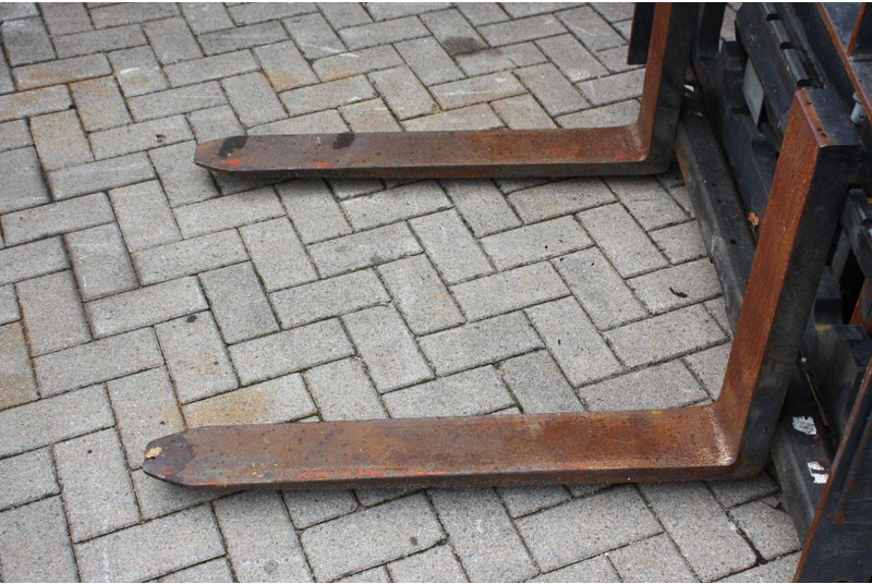 Plynový vysokozdvižný vozík Linde H45T: obrázek 12