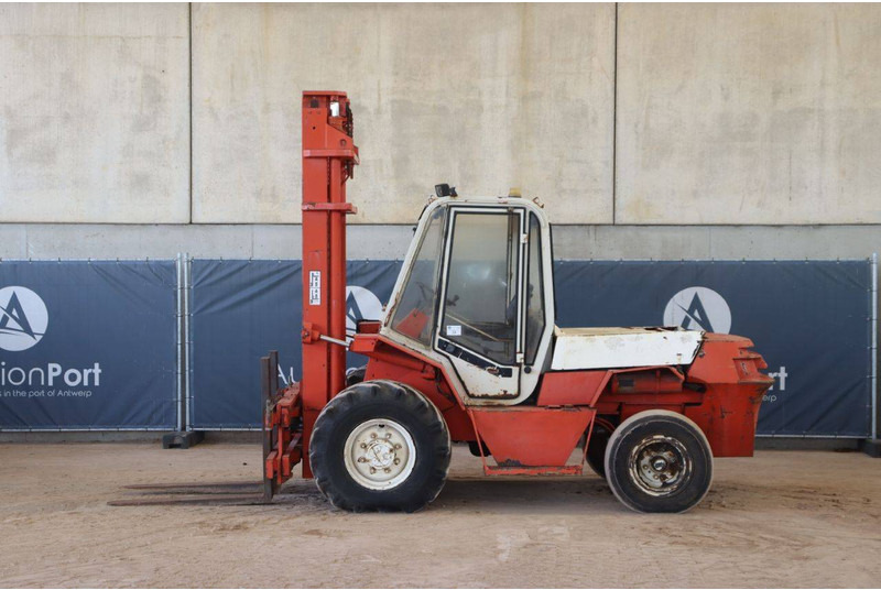 Manitou - Vysokozdvižný vozík terénní: obrázek 2 Manitou - Vysokozdvižný vozík terénní: obrázek 2