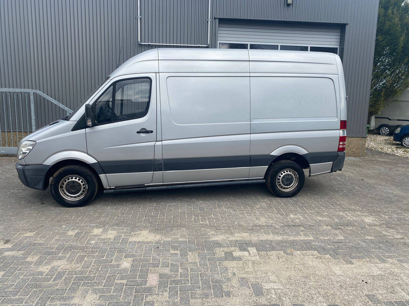 Mercedes-Benz 906 KA 35 SPRINTER 315CDI - Furgon: obrázek 3 Mercedes-Benz 906 KA 35 SPRINTER 315CDI - Furgon: obrázek 3