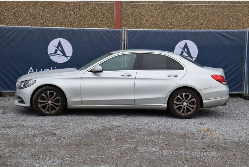 Mercedes-Benz C-Klasse 200 - Sedan: obrázek 2 Mercedes-Benz C-Klasse 200 - Sedan: obrázek 2