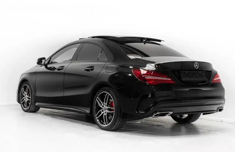 Mercedes-Benz CLA-Klasse (C117 - update) 180 Automatic - Sedan: obrázek 2 Mercedes-Benz CLA-Klasse (C117 - update) 180 Automatic - Sedan: obrázek 2