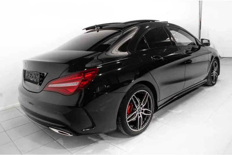 Mercedes-Benz CLA-Klasse (C117 - update) 180 Automatic - Sedan: obrázek 3 Mercedes-Benz CLA-Klasse (C117 - update) 180 Automatic - Sedan: obrázek 3