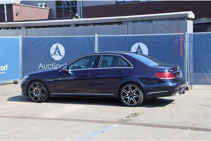 Mercedes-Benz E-Klasse Avantgarde - Sedan: obrázek 3 Mercedes-Benz E-Klasse Avantgarde - Sedan: obrázek 3