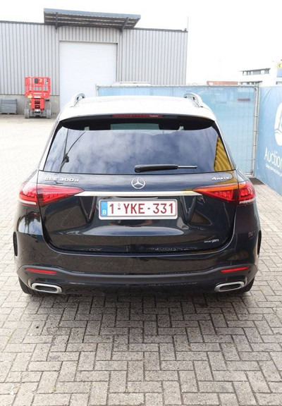 Mercedes-Benz GLE 300d - Sedan: obrázek 5 Mercedes-Benz GLE 300d - Sedan: obrázek 5
