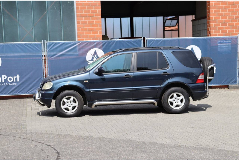 Mercedes-Benz M-Klasse ML 320 - SUV: obrázek 1 Mercedes-Benz M-Klasse ML 320 - SUV: obrázek 1
