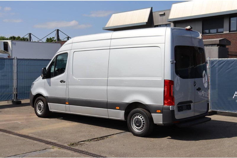 Mercedes-Benz Sprinter - Furgon: obrázek 4 Mercedes-Benz Sprinter - Furgon: obrázek 4
