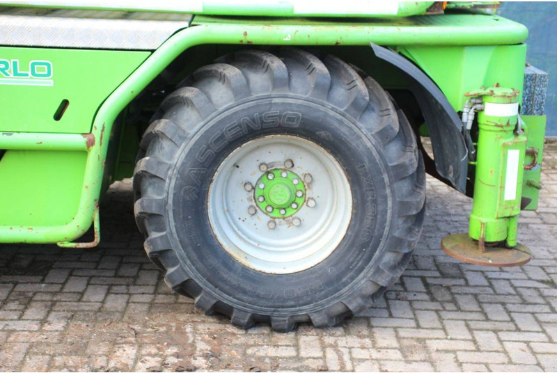 Teleskopický manipulátor Merlo ROTO 45.21MCSS: obrázek 15