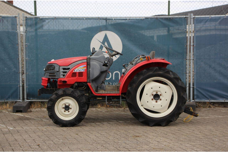 Mitsubishi GS21 - Traktor: obrázek 2 Mitsubishi GS21 - Traktor: obrázek 2