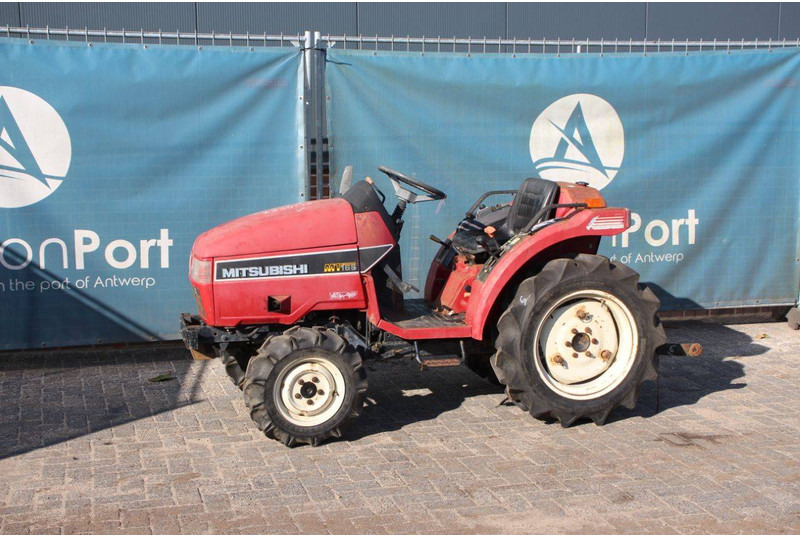 Mitsubishi MT165 - Traktor: obrázek 1 Mitsubishi MT165 - Traktor: obrázek 1