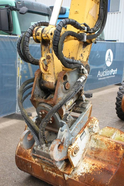 Kolesové rýpadlo New Holland MH5 Plus: obrázek 14 Kolesové rýpadlo New Holland MH5 Plus: obrázek 14