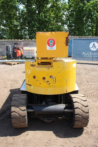 Niftylift HR 15 NDE - Kloubová plošina: obrázek 4 Niftylift HR 15 NDE - Kloubová plošina: obrázek 4