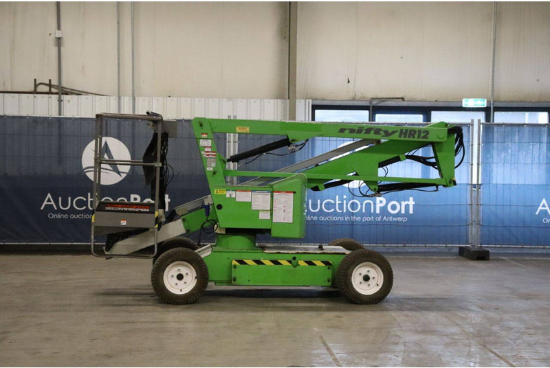 Niftylift HR12NE - Kloubová plošina: obrázek 1 Niftylift HR12NE - Kloubová plošina: obrázek 1