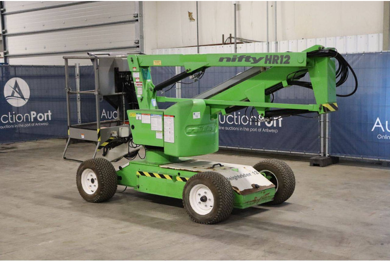 Niftylift HR12NE - Kloubová plošina: obrázek 4 Niftylift HR12NE - Kloubová plošina: obrázek 4