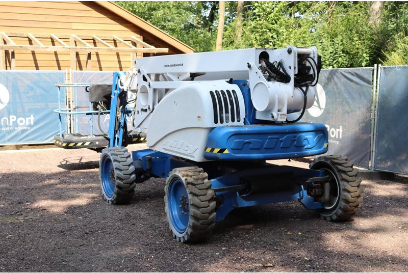 Niftylift HR21D 4x4 - Kloubová plošina: obrázek 4 Niftylift HR21D 4x4 - Kloubová plošina: obrázek 4