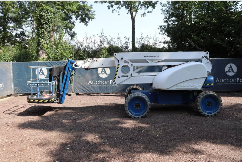 Niftylift HR21D 4x4 - Kloubová plošina: obrázek 2 Niftylift HR21D 4x4 - Kloubová plošina: obrázek 2