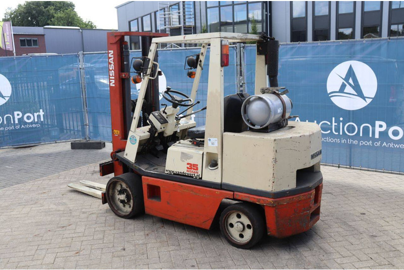 Nissan KCUGH02F350 - Plynový vysokozdvižný vozík: obrázek 4 Nissan KCUGH02F350 - Plynový vysokozdvižný vozík: obrázek 4