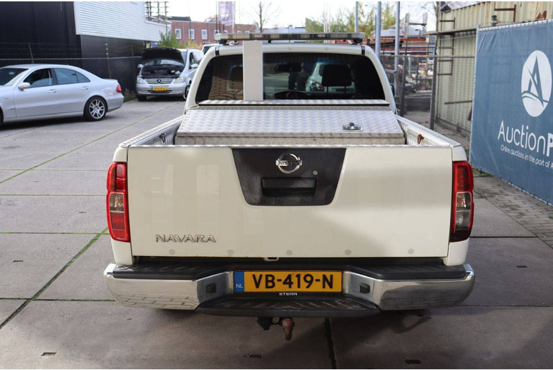 Nissan Navara NISSAN NAVARA - Osobní auto: obrázek 5 Nissan Navara NISSAN NAVARA - Osobní auto: obrázek 5