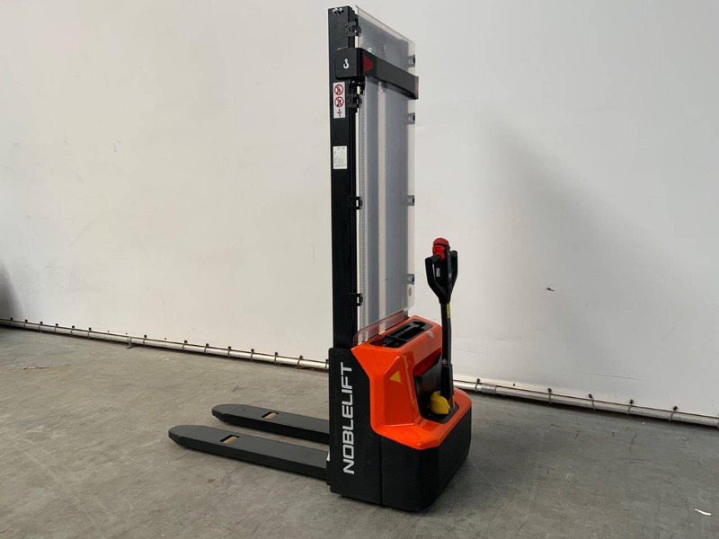 Noblelift PSE12B36 - Stohovací vozík: obrázek 3 Noblelift PSE12B36 - Stohovací vozík: obrázek 3