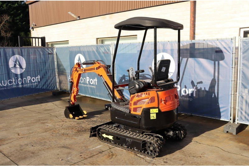 Nycheki Q20-Power - Mini rýpadlo: obrázek 4 Nycheki Q20-Power - Mini rýpadlo: obrázek 4