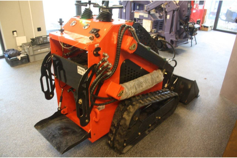 Onbekend LRT360 - Pásový nakladač: obrázek 4 Onbekend LRT360 - Pásový nakladač: obrázek 4