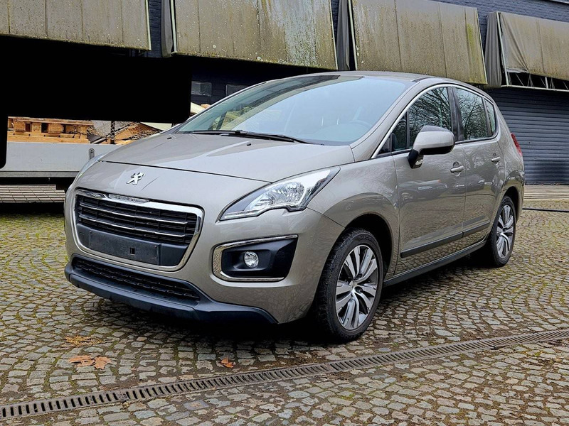 Peugeot 3008 (I - update) 1.6 VTi - Sedan: obrázek 1 Peugeot 3008 (I - update) 1.6 VTi - Sedan: obrázek 1