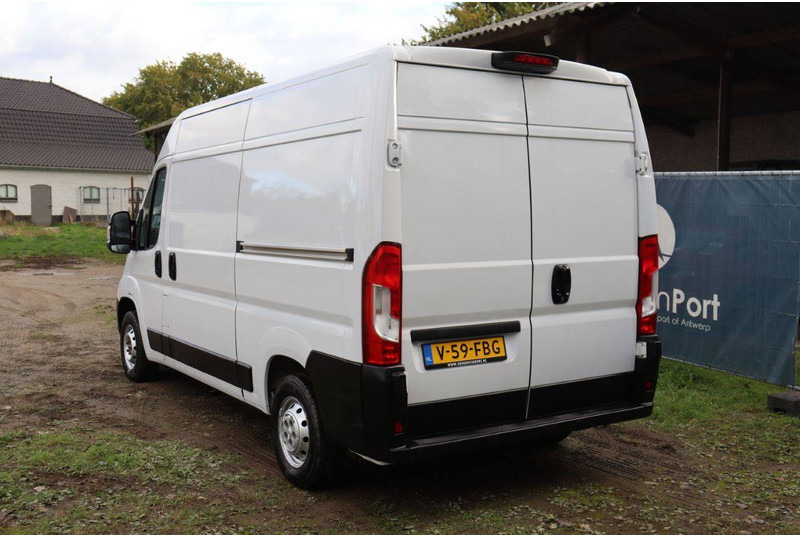 Peugeot Boxer - Furgon: obrázek 4 Peugeot Boxer - Furgon: obrázek 4