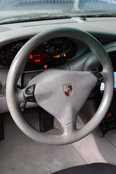 Sedan Porsche 911 996 Targa 3.6i Tiptronic: obrázek 20