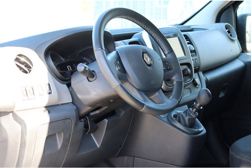Furgon Renault Trafic: obrázek 18
