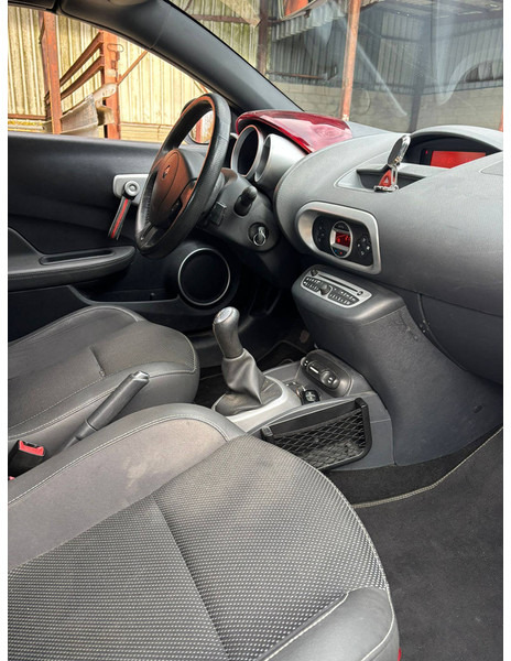 Renault Wind TCe - Sedan: obrázek 5 Renault Wind TCe - Sedan: obrázek 5