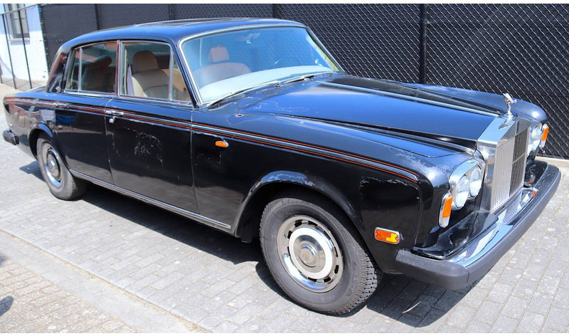 Rolls-Royce Silver Shadow II - Sedan: obrázek 4 Rolls-Royce Silver Shadow II - Sedan: obrázek 4