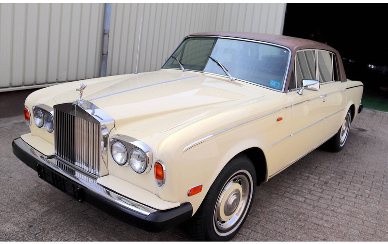 Rolls-Royce Silver Shadow II EverFlex - Sedan: obrázek 3 Rolls-Royce Silver Shadow II EverFlex - Sedan: obrázek 3
