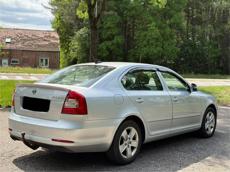 Škoda Octavia 1.6 TDI - Sedan: obrázek 2 Škoda Octavia 1.6 TDI - Sedan: obrázek 2