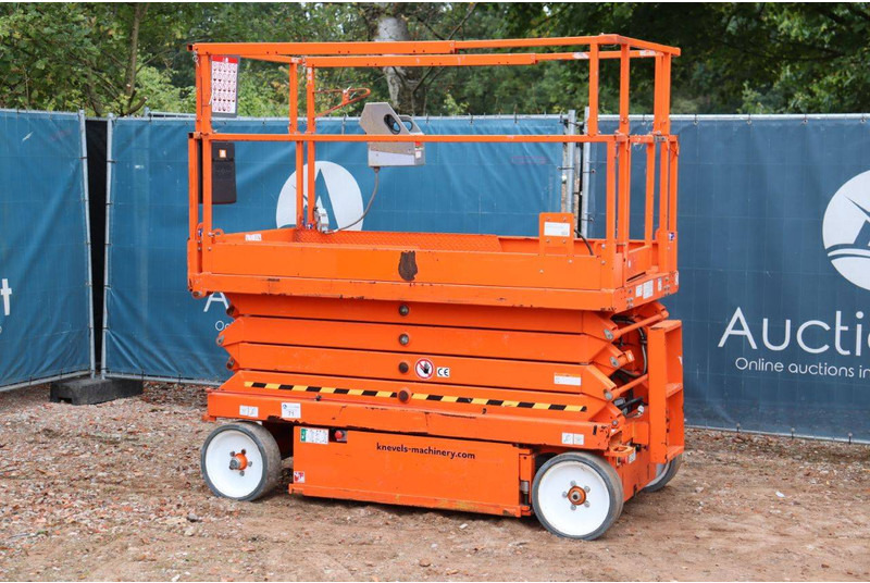 Skyjack SJ4626 - Nůžková plošina: obrázek 3 Skyjack SJ4626 - Nůžková plošina: obrázek 3