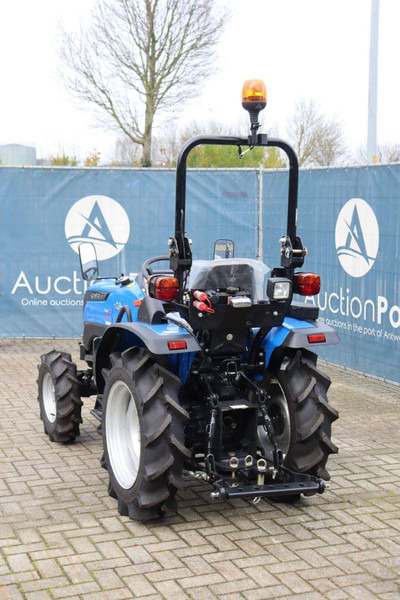 Solis 26 - Traktor: obrázek 4 Solis 26 - Traktor: obrázek 4