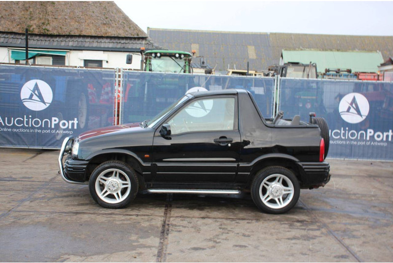 Suzuki Grand Vitara - Sedan: obrázek 2 Suzuki Grand Vitara - Sedan: obrázek 2