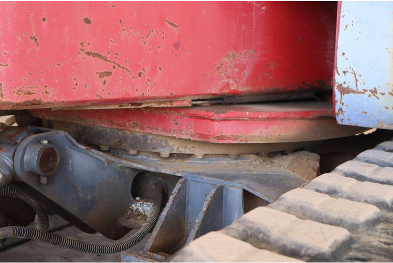 Pásové rýpadlo Takeuchi TB80FR: obrázek 14