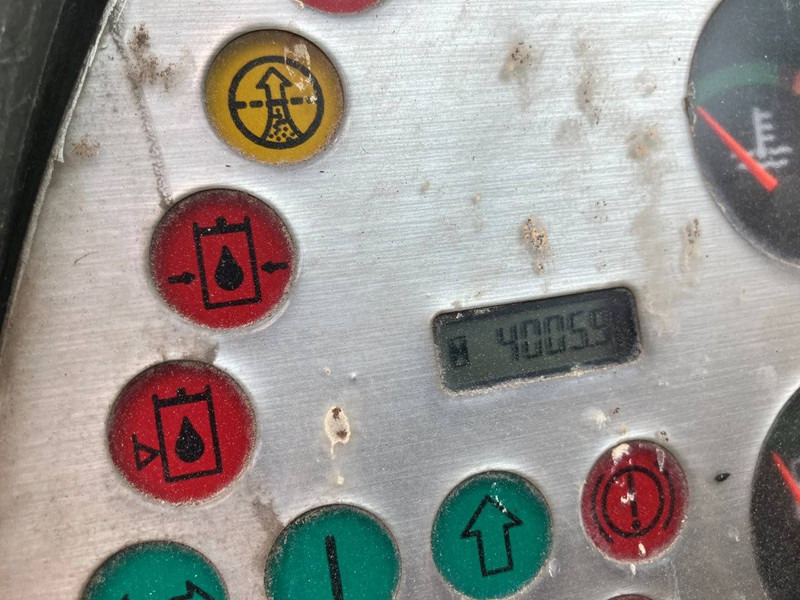 Kolesové rýpadlo Terex TW85: obrázek 18