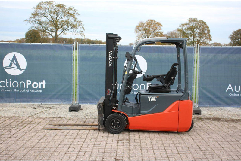 Toyota 16 - Elektrický vysokozdvižný vozík: obrázek 2 Toyota 16 - Elektrický vysokozdvižný vozík: obrázek 2