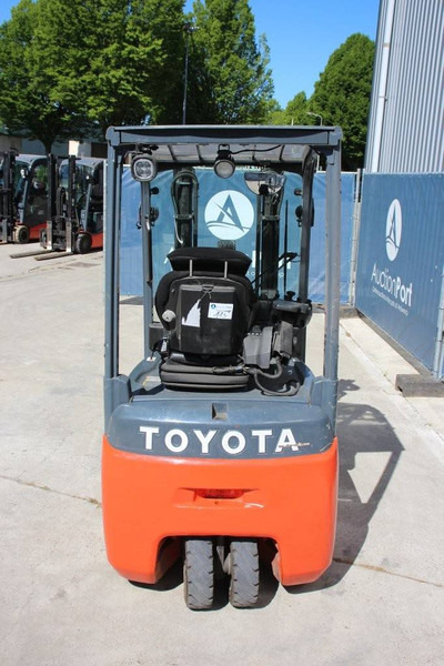 Toyota 8FBE16T - Elektrický vysokozdvižný vozík: obrázek 4 Toyota 8FBE16T - Elektrický vysokozdvižný vozík: obrázek 4