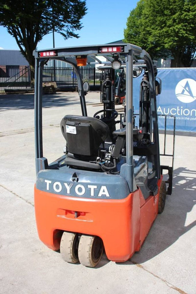 Toyota 8FBEK18T - Elektrický vysokozdvižný vozík: obrázek 5 Toyota 8FBEK18T - Elektrický vysokozdvižný vozík: obrázek 5
