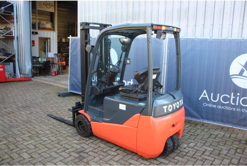 Toyota 8FBET20 - Elektrický vysokozdvižný vozík: obrázek 3 Toyota 8FBET20 - Elektrický vysokozdvižný vozík: obrázek 3