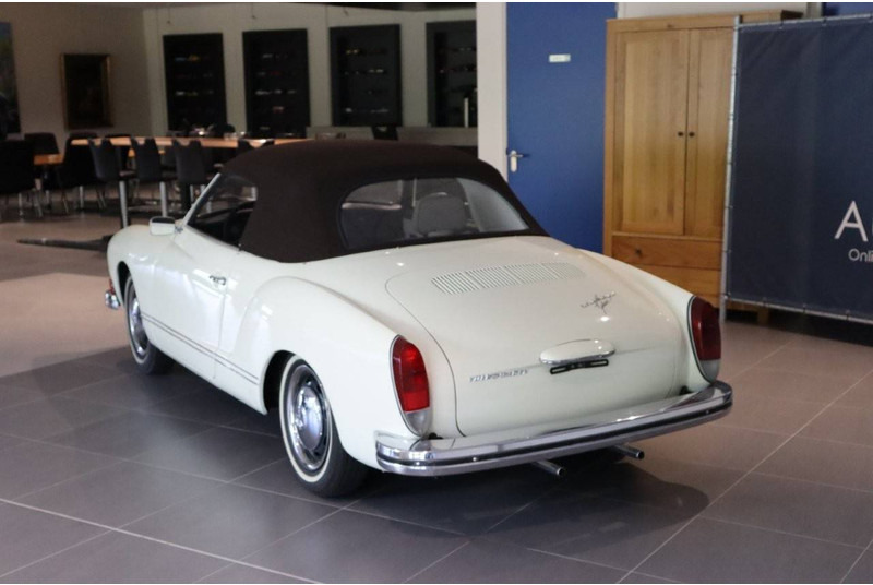 Volkswagen Karmann Ghia convertible - Osobní auto: obrázek 4 Volkswagen Karmann Ghia convertible - Osobní auto: obrázek 4