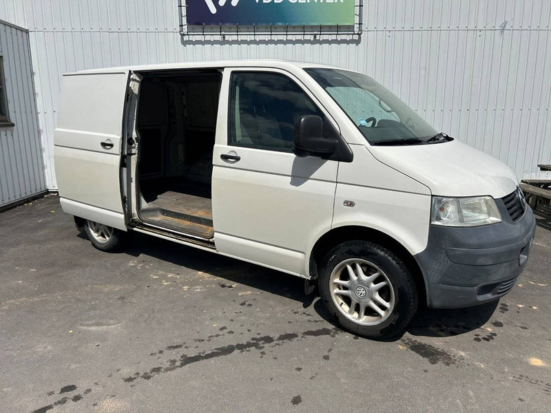 Volkswagen Transporter T5 - Furgon: obrázek 4 Volkswagen Transporter T5 - Furgon: obrázek 4