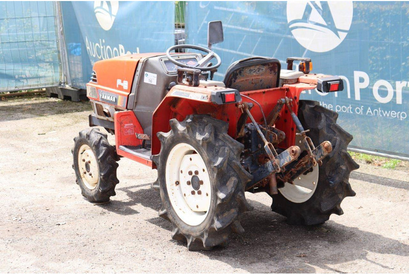 Yanmar F-6 - Traktor: obrázek 4 Yanmar F-6 - Traktor: obrázek 4