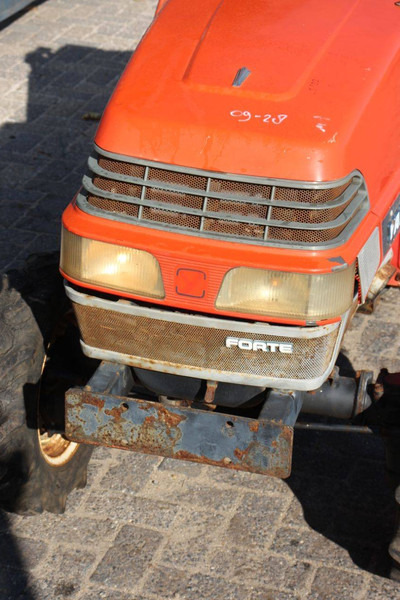 Traktor Yanmar F-6: obrázek 9