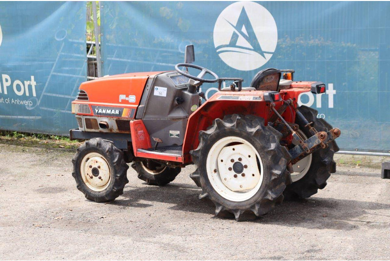 Yanmar F-6 - Traktor: obrázek 3 Yanmar F-6 - Traktor: obrázek 3