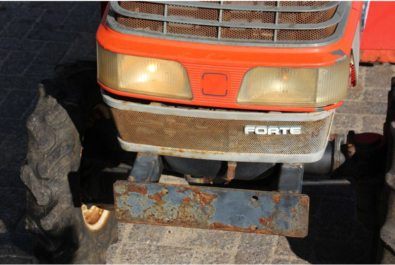 Traktor Yanmar F-6: obrázek 10