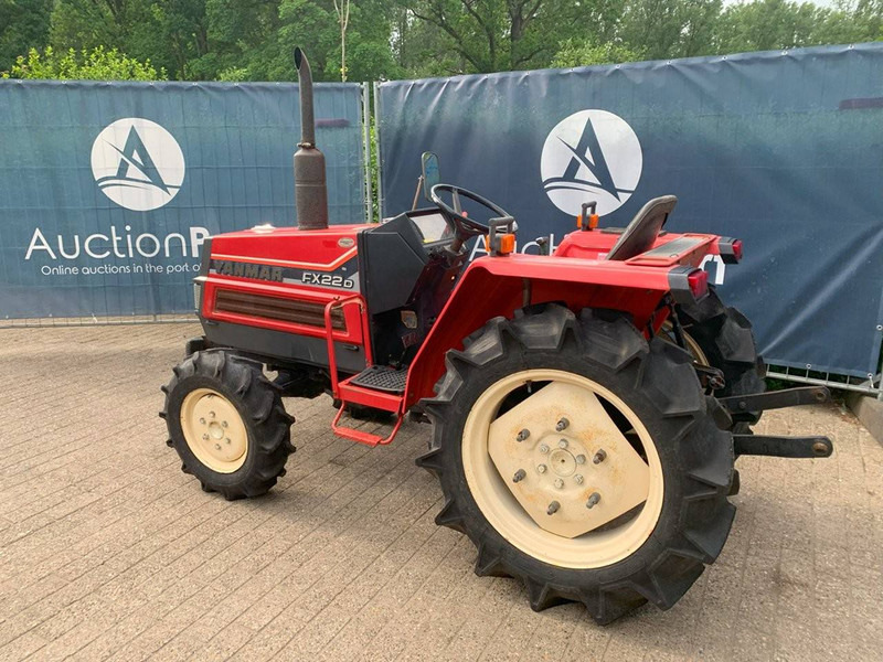 Yanmar FX22 - Traktor: obrázek 2 Yanmar FX22 - Traktor: obrázek 2