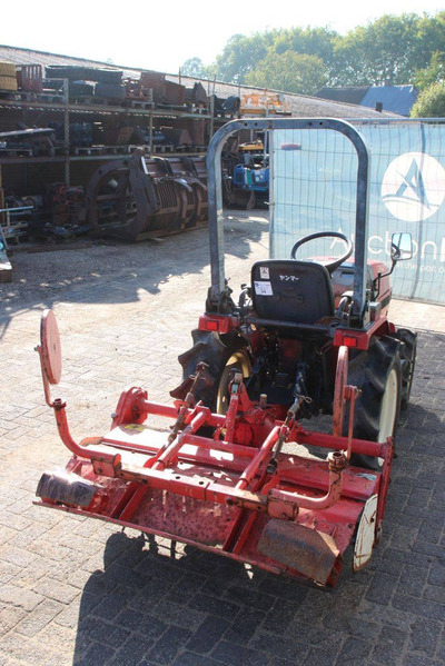 Yanmar KE-50 - Traktor: obrázek 5 Yanmar KE-50 - Traktor: obrázek 5
